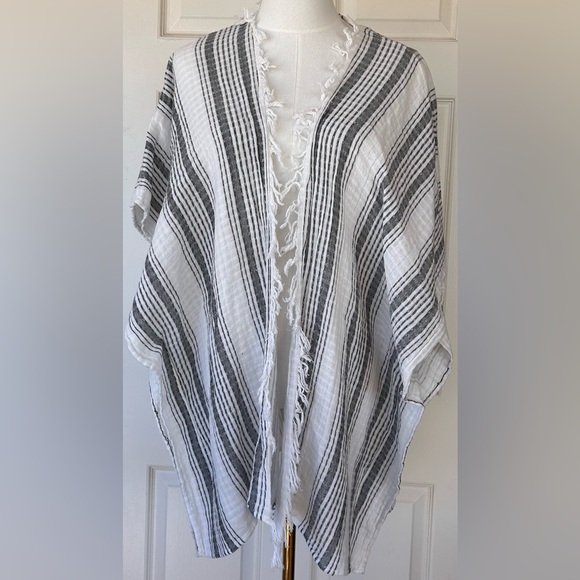 aerie Other - Aerie‎ Brand Kimono Cover Up Fringe One Size